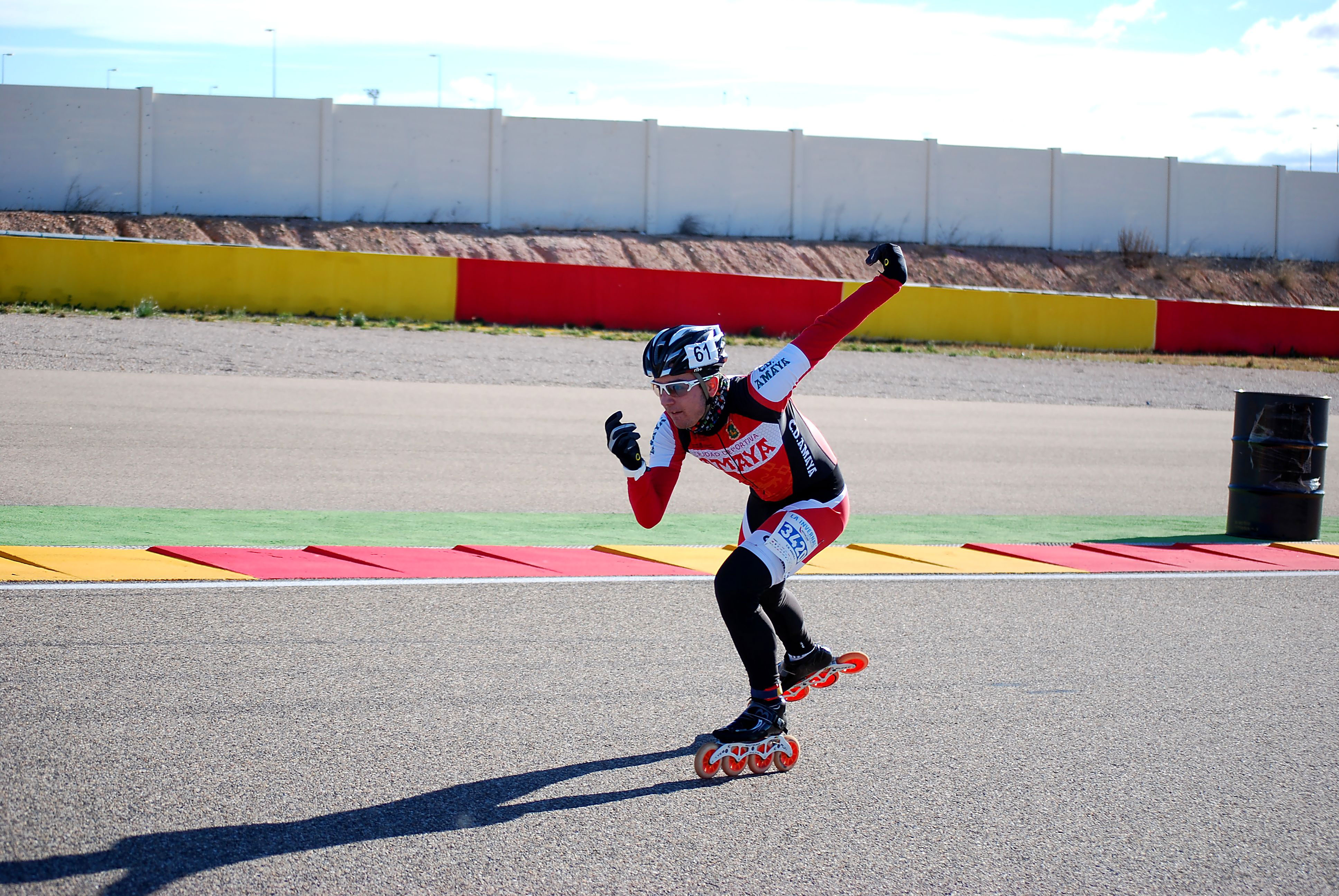 Velocidad - Fuertes rachas de viento en La Invernal de Alcañiz